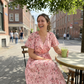 👗🌸 Макси рокля с V-образно деколте, флорален десен, волани на ръкавите и колан